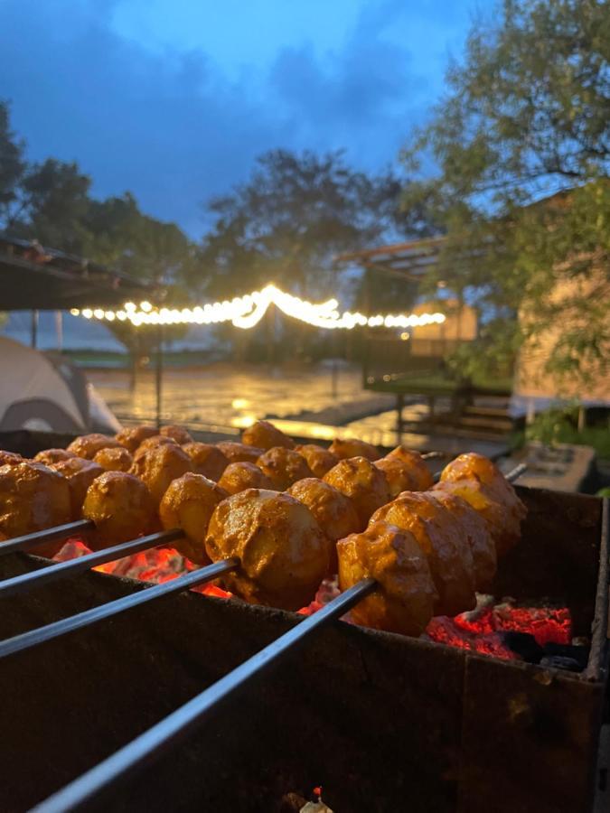 Bombay Camping Company, Pawna Lake Lonavala Kültér fotó